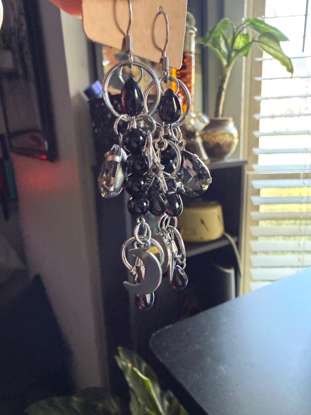 Brand new custom earrings from Arcane Mystico (formerly pearlhouse1995)